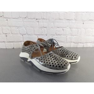 NWOT L'amor Des Pieds Leather Casual Sneaker Grey Size 6M